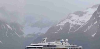 Operadores magallánicos denuncian travesías ilegales de cruceros internacionales en la Patagonia chilena Operadores magallánicos denuncian travesías ilegales de cruceros internacionales en la Patagonia chilena