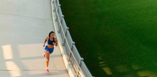 Tecnología y running: cómo mantener el ritmo correcto en una maratón y evitar los errores más comunes