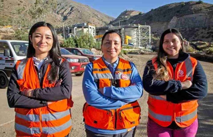 Berliam y Steel se suman a feria laboral impulsada por Antofagasta Minerals para fortalecer el talento local