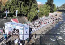 Más de mil personas vibraron en el Río Mapocho en masiva corrida ciudadana que rememoró los 16 años del saneamiento del histórico cauce