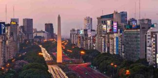 La Ciudad de Buenos Aires alcanza un récord histórico: 15 años liderando el turismo de reuniones en América. Para más información: > Web | visitbue.com > Instagram | Visit Buenos Aires > LinkedIn | Visit Buenos Aires