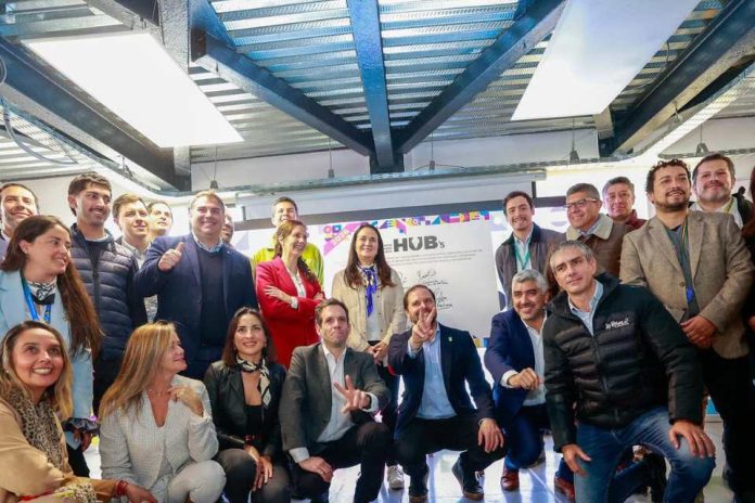 Red Chilena de HUBs Municipales cumple un año y ya suma 31 integrantes