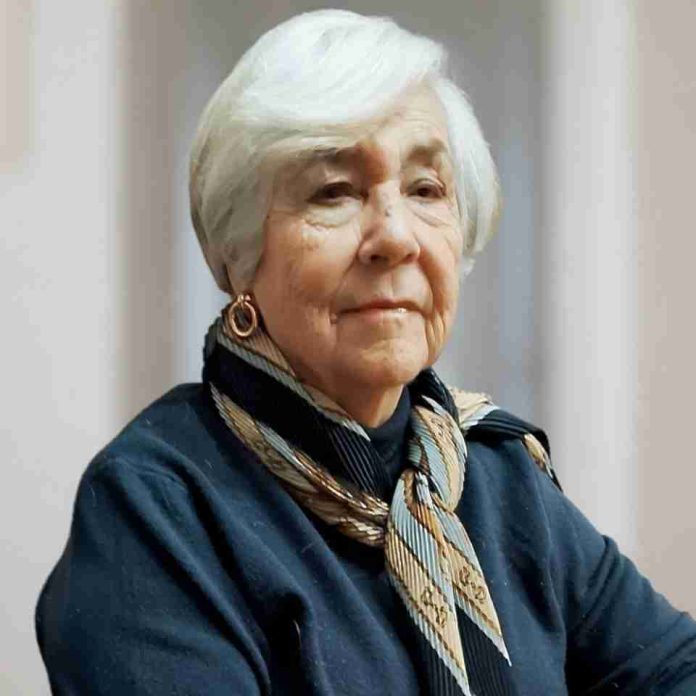 Carmen Luisa Letelier asume como presidenta nacional del Directorio de la Fundación de Orquestas Juveniles e Infantiles de Chile Carmen Luisa Letelier asume como presidenta nacional del Directorio de la Fundación de Orquestas Juveniles e Infantiles de Chile