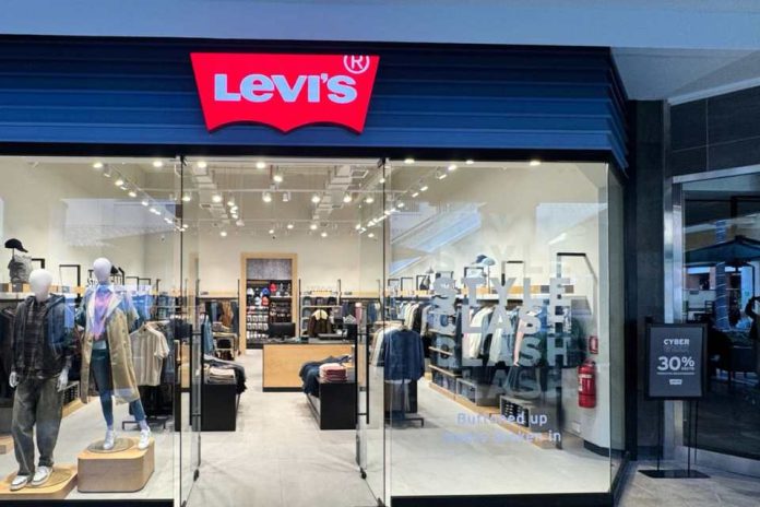Levi’s presenta la renovación de su tienda en Portal La Dehesa