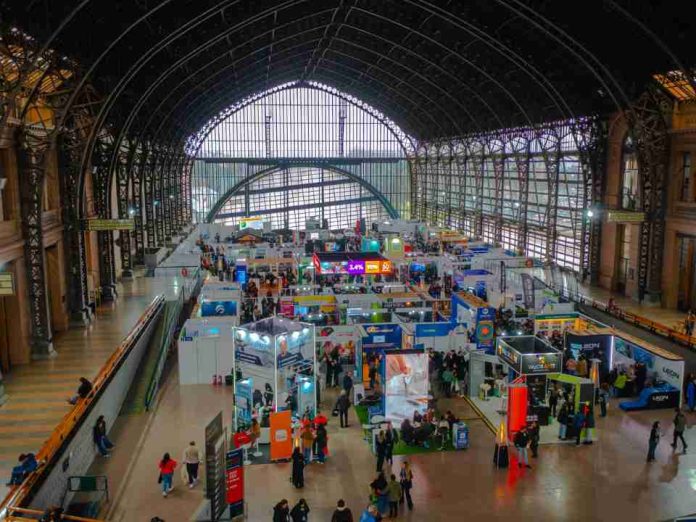 ExpoVivienda se suma a la fiebre cyber con una inédita promoción de entradas 4x1 para toda la familia
