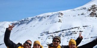 Turistas extranjeros eligen Chile para esquiar en pleno invierno