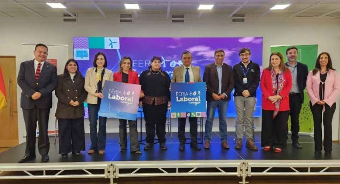 Con masiva convocatoria concluye Feria Laboral + Energía en Valparaíso Se ofrecieron cerca de 200 cupos de Empleo y Prácticas Profesionales Con masiva convocatoria concluye Feria Laboral + Energía en Valparaíso: Se ofrecieron cerca de 200 cupos de Empleo y Prácticas Profesionales