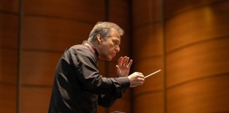 La Orquesta Clásica del Maule presentará “De Mar, Plegarias y Heroísmo” en Talca y Linares junto al director invitado Jaime Cofré
