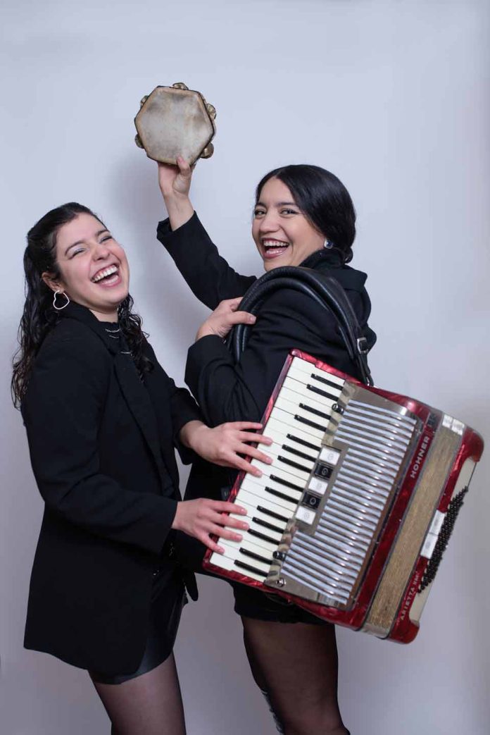 La cueca brava llega a Villarrica de la mano de PICKÚA en un concierto gratuito por sus 20 años de trayectoria La cueca brava llega a Villarrica de la mano de PICKÚA en un concierto gratuito por sus 20 años de trayectoria