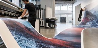 La impresión de fotografías en gran formato lleva el arte a distintas superficies y transforma espacios en experiencias que refuerzan el discurso y los canales de las marcas