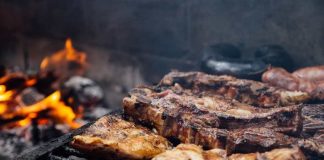 ¿Buen asado Todo depende de cómo parte el fuego