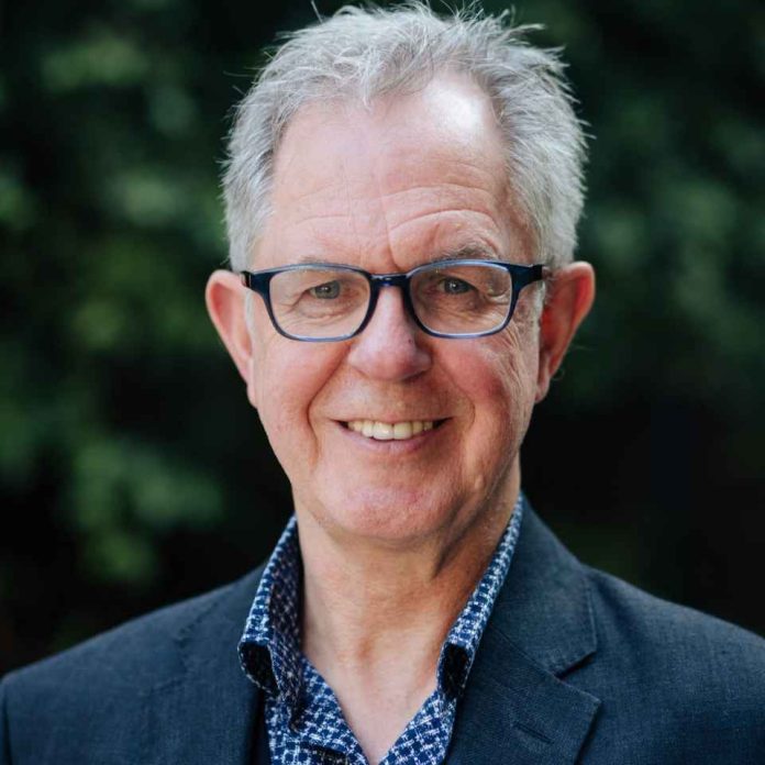 Andy Hargreaves, Catedrático Emérito de Educación y Asesor Internacional