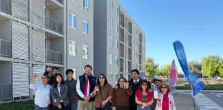 Cuarenta familias de Talca recibieron sus departamentos en proyecto de integración social