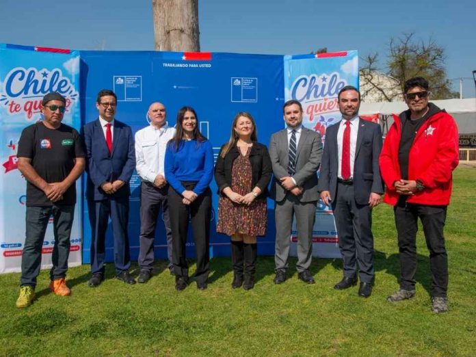 ubsecretaria de Previsión Social, director del ISL y autoridades de la cartera lanzan campaña nacional “Fonda Protegida Seguridad compartida” Subsecretaria de Previsión Social, director del ISL y autoridades de la cartera lanzan campaña nacional: “Fonda Protegida: Seguridad compartida”