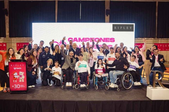 Con gran éxito concluye la cuarta edición de “Campeones Sin Límites” 112 jóvenes de todo Chile brillaron en el Parque Estadio Nacional Con gran éxito concluye la cuarta edición de “Campeones Sin Límites”: 112 jóvenes de todo Chile brillaron en el Parque Estadio Nacional