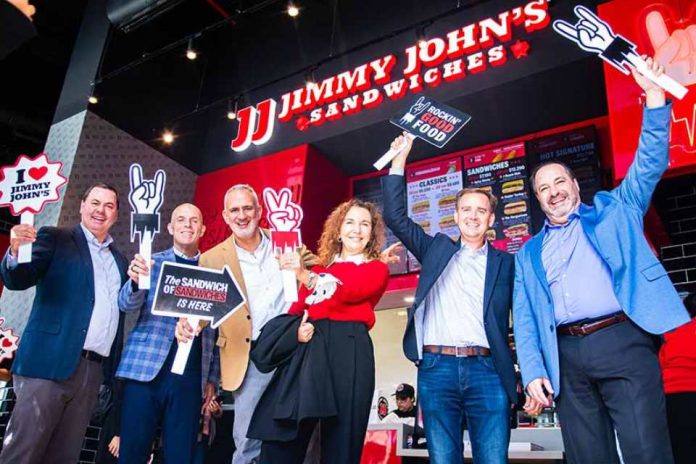 Del horno al sándwich la apuesta de Jimmy John’s por la frescura y el sabor busca conquistar a los consumidores chilenos