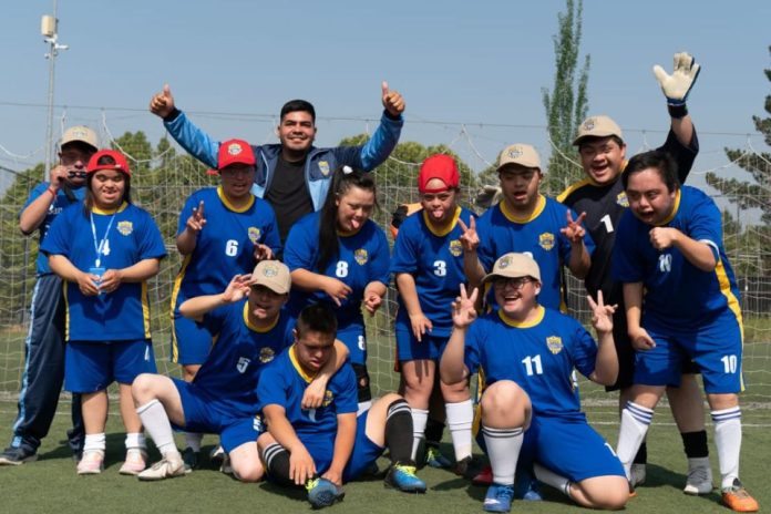 Deportistas con síndrome de Down de Cartagena van por una nueva corona regional en Futsal Deportistas con síndrome de Down de Cartagena van por una nueva corona regional en Futsal