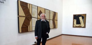 Patricio Court presenta su exposición “Deslastres” en Sala Pedro Olmos de la UTalca Patricio Court presenta su exposición “Deslastres” en Sala Pedro Olmos de la UTalca