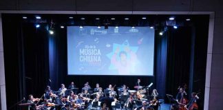 Teatro Municipal de Angol reunió a 400 personas en emotivo homenaje a la música chilena